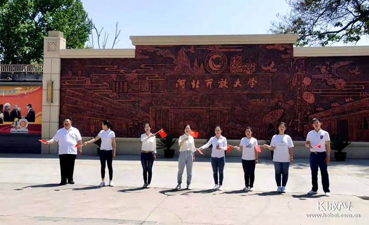 学校老师悬疑短剧视频下载,学校老师悬疑短剧视频下载大全