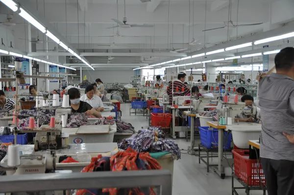 海外爆火的SHEIN为什么不敢回国?