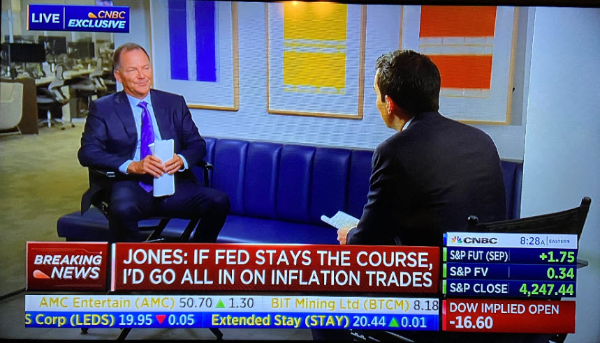 瓊斯在接受SquawkBox採訪時表示: