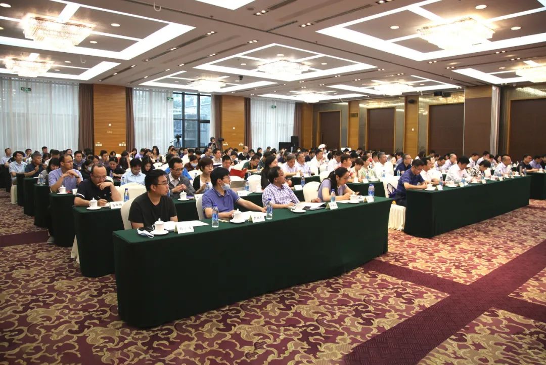 彰显地学专业特色 探讨课程思政育人模式 | 地质类高校课程思政建设研讨会在我校召开