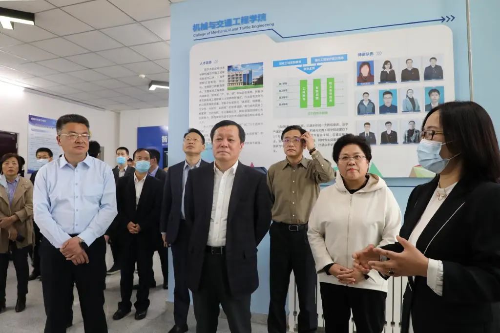 鄂尔多斯应用技术学院唱响《中国人民志愿军战歌》@内蒙古艺术学院,我们期待!