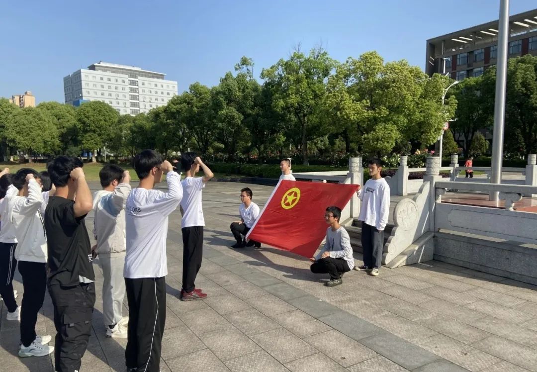 百年风华恰《少年》,献礼建党百年华诞!