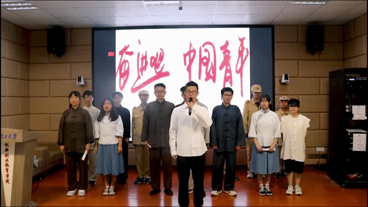 百年风华恰《少年》,献礼建党百年华诞!