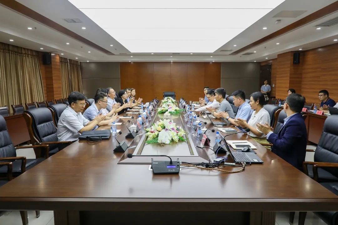 国家统计局城市司刘建伟一行莅临卓创资讯考察调研