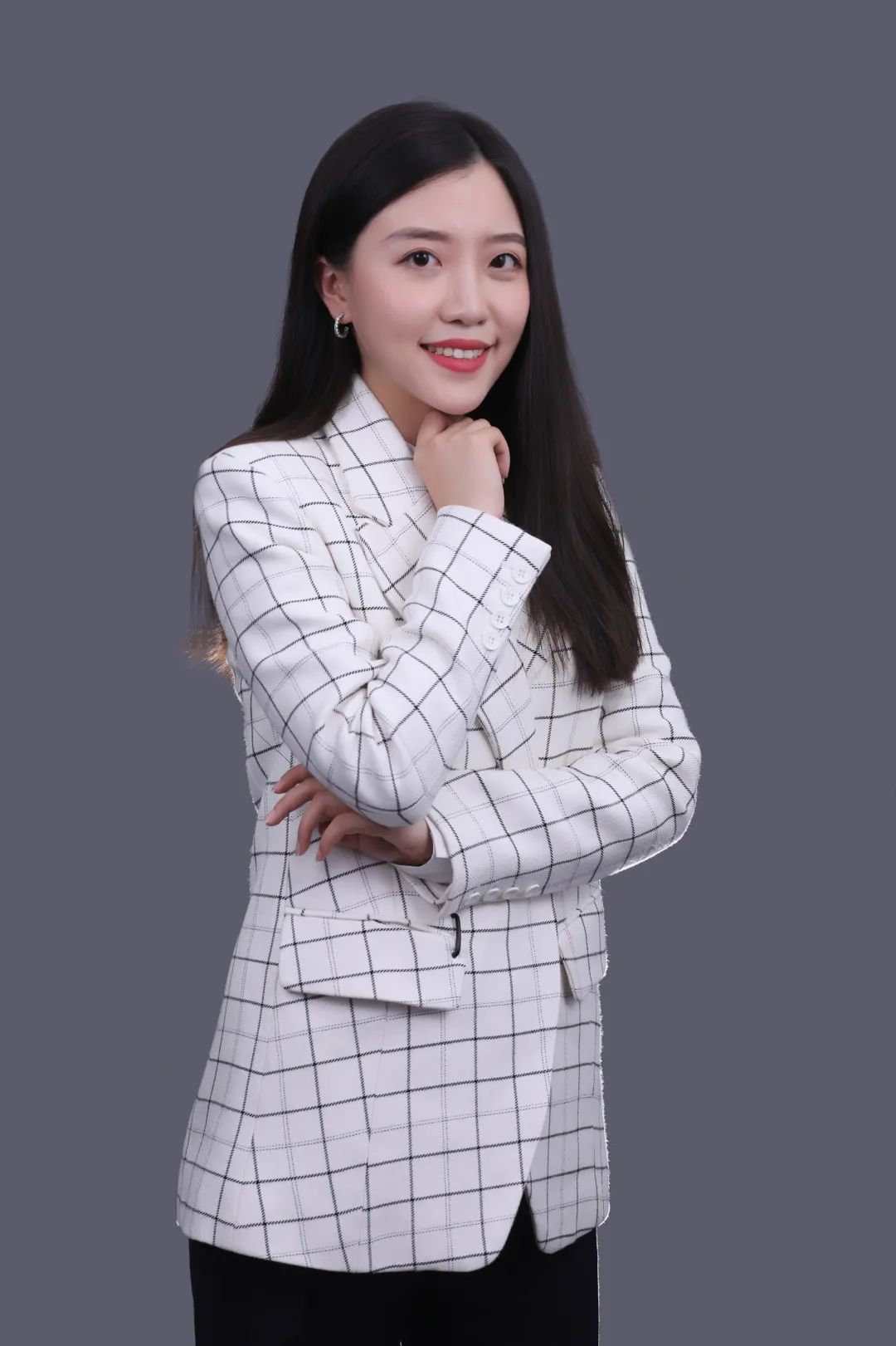 【银河传媒互联网杨晓彤】行业周报丨《摩尔庄园》上线表现优异,三胎政策有望扩大少儿图书潜在需求
