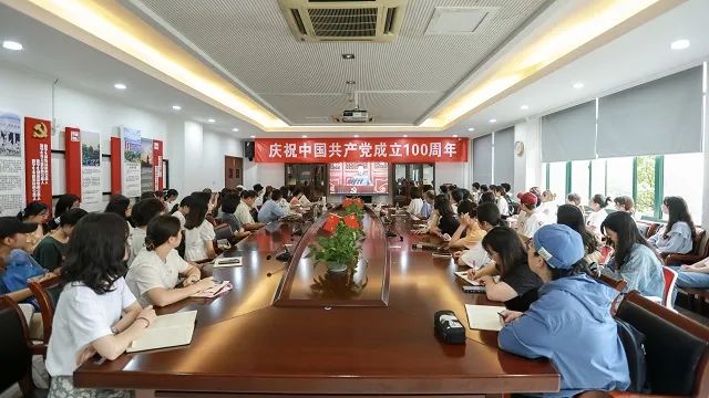 “请党放心,强国有我!”浙工大师生热议习近平总书记在庆祝中国共产党成立100周年大会上的重要讲话