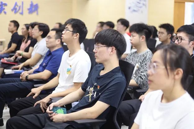 “请党放心,强国有我!”浙工大师生热议习近平总书记在庆祝中国共产党成立100周年大会上的重要讲话