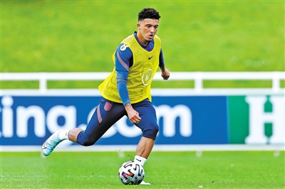 Ӣ������ѵ����ս����Աɣ����ѵ����