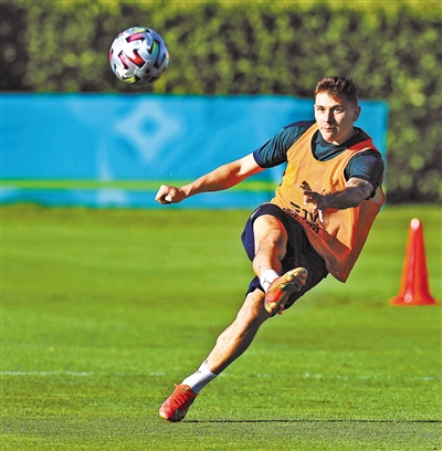 �������ѵ����ս����Ա��������ѵ����