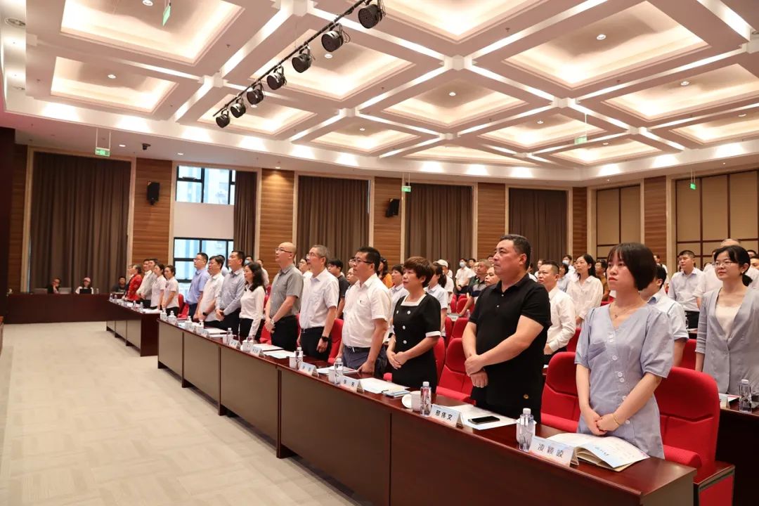 无锡银保监分局举办庆祝中国共产党成立100周年道德讲堂