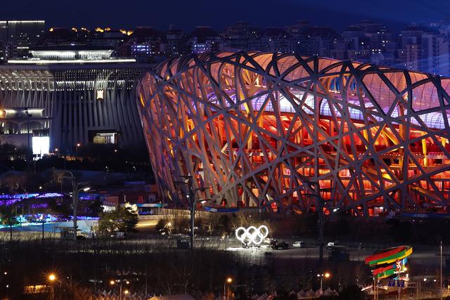 北京冬奥开幕倒计时20天鸟巢灯光秀试演现场夜景绚丽