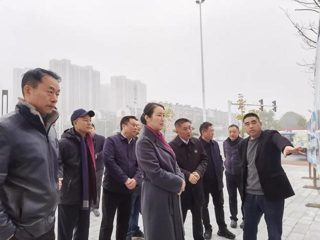 1月18日上午,市政府副市长刘汇对市容环境品质提升工作进行现场检查.