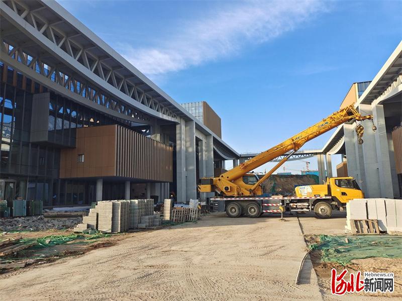 河北廊坊临空区春节我在岗发展不停步