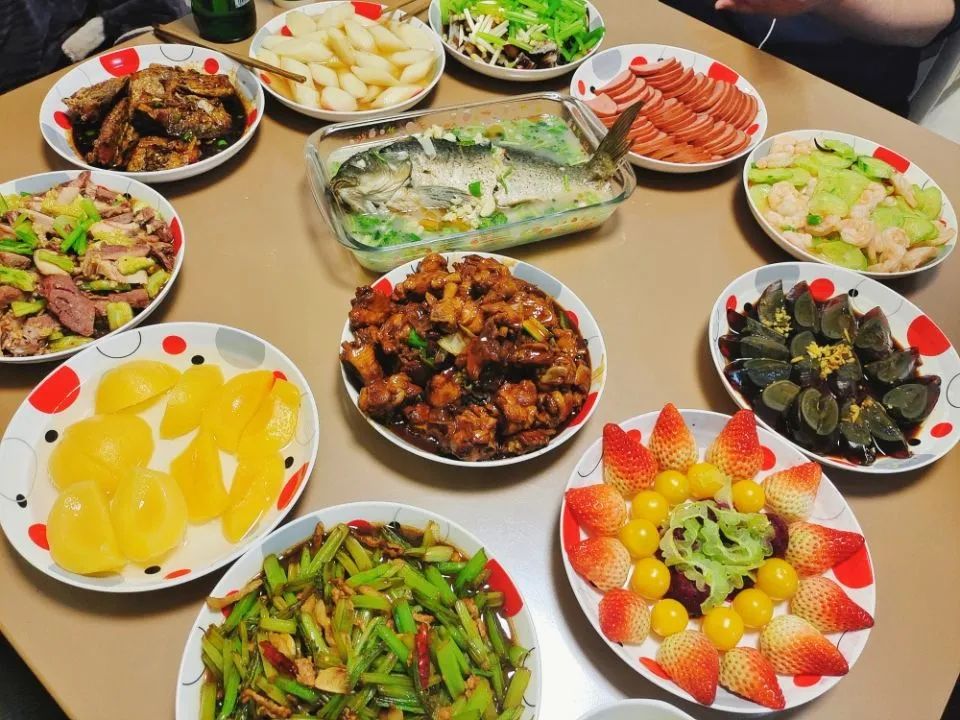 什么是特色菜文案 b69d-28006d5cccc1d639089d52b0941e705d.jpg