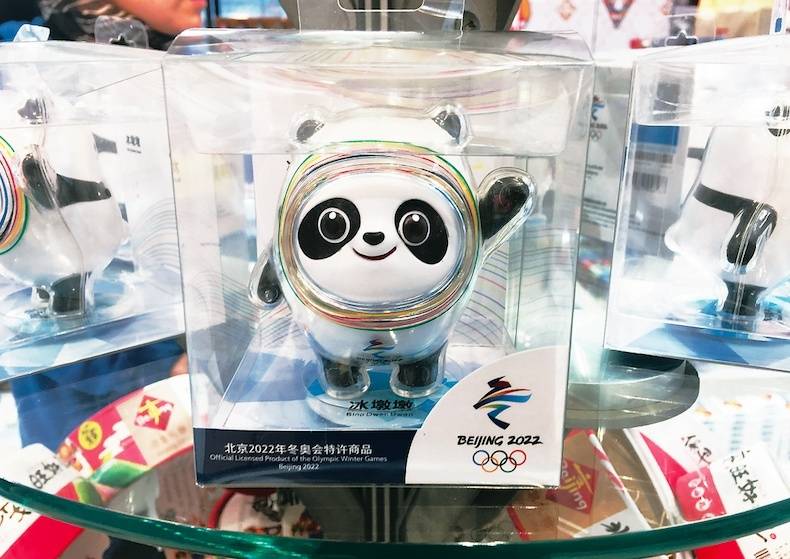 做个冰墩墩美甲剪个冰墩墩发型算侵权吗