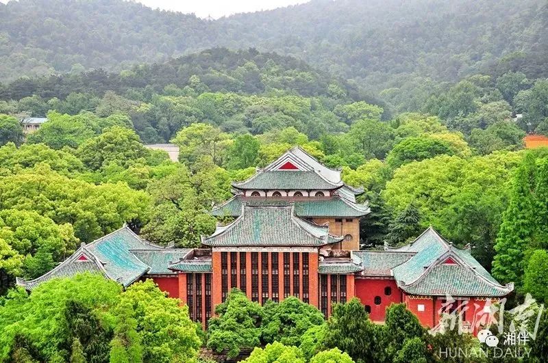 ▲湖南大学图书馆。郑黄河 摄