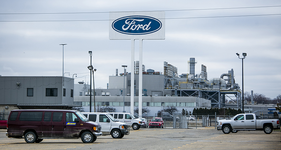 美国密歇根州,福特公司装配厂。