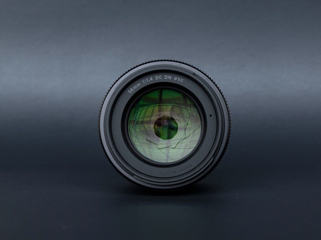 ʿ޷ôȦ 56mm F1.4ͷ