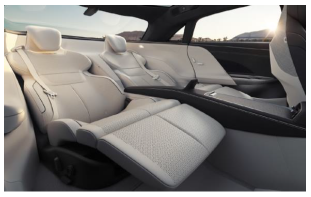 資料來源:公司招股書,中金公司研究部