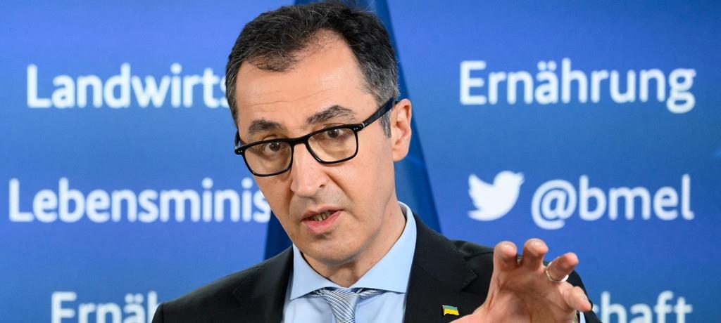 △德国联邦农业部长厄兹德米尔