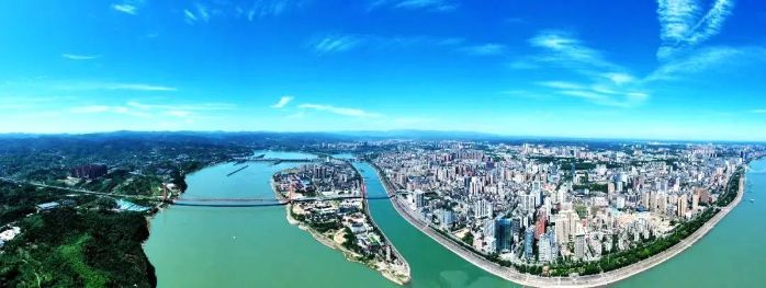一半山水一半城的宜昌主城区 摄影:汤伟2018年,国家发展改革委确定