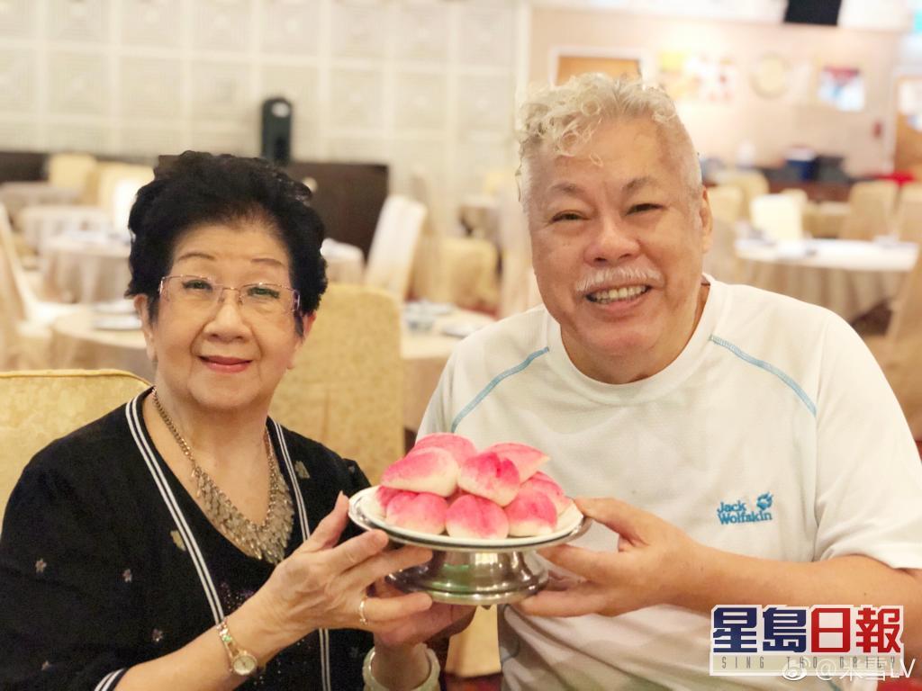 麥皓為(右)。圖自香港「星島網」