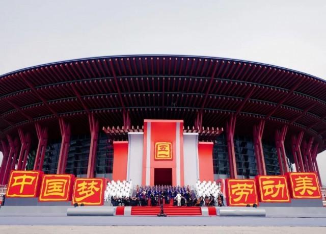 铺展时代画卷镌刻劳动之美中国梦劳动美2022五一特别节目唱响最美劳动