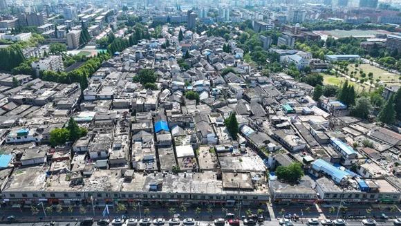 5月2日，包河区卫岗社区吴夹衖城中村全景。全媒体记者 张大岗 摄