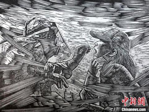 福州非遗版画艺术家用雕刻刀记录抗疫感人瞬间