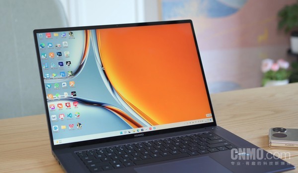 华为MateBook 16s测评:好屏性能
齐备 让你
专一于创作