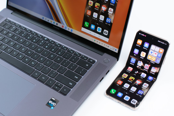 华为MateBook 16s测评:好屏性能
齐备 让你
专一于创作