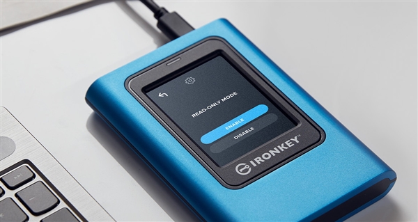 SSD都有触控屏了!N重加密 
固若金汤