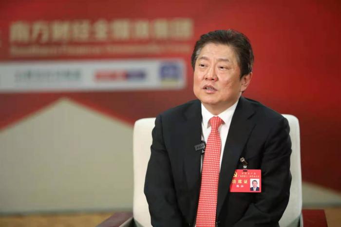 中国工商银行广东省分行党委书记韩松代表：金融业要从基建和服务两方面助力大湾区建设