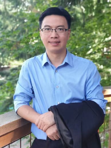 中国发展研究基金会副秘书长俞建拖 主办方供图