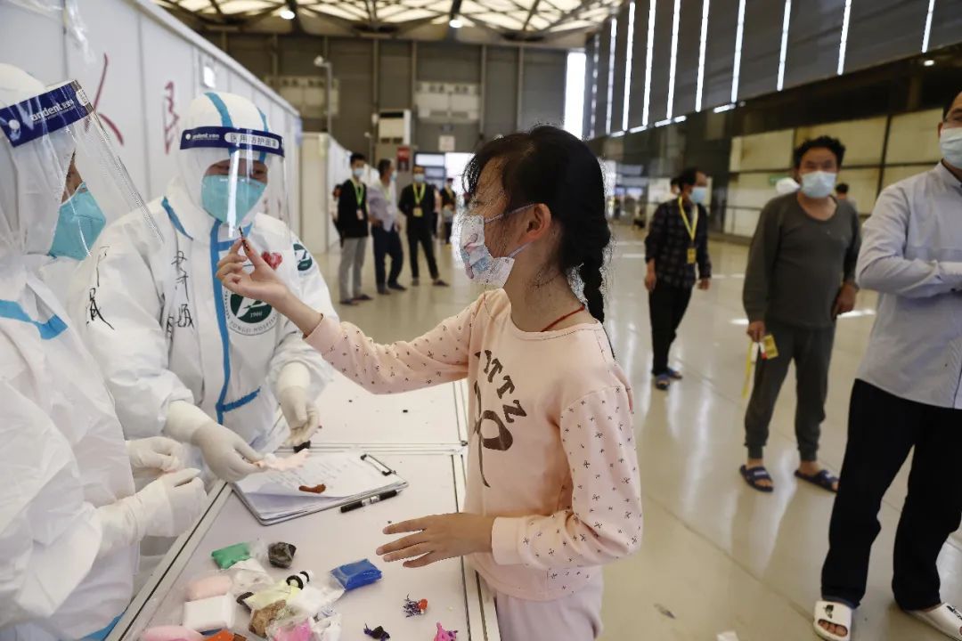 上海某方舱医院 图片来源:视觉中国