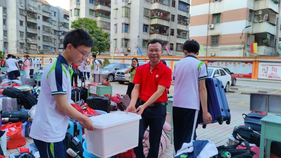 放榜时间预计在……|中学_新浪财经_新浪网