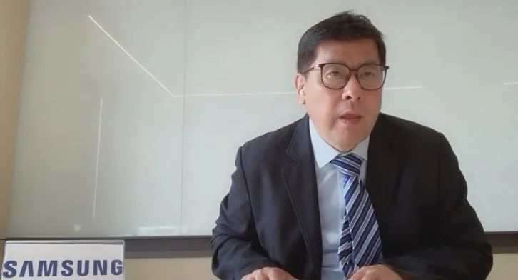 三星电子全球EVP、中国三星首席副总裁王彤发言