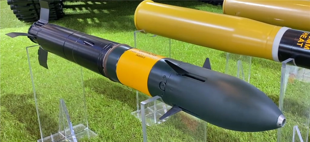 图片说明：GP105外贸型炮射导弹