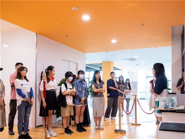 声音穿戴、虚拟旅行、对话著名音乐人,朝阳凯文暑期课程为大学申请加点料-北京朝阳凯文国际学校招生情况