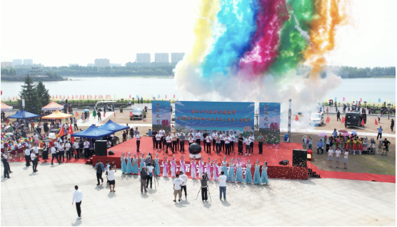 图1:第二十六届方正莲花节暨2022中国品牌•方正大米(京东)电商节活动现场