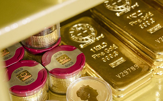 美国经济陷入技术性衰退 现货黄金扶摇直上或冲1760