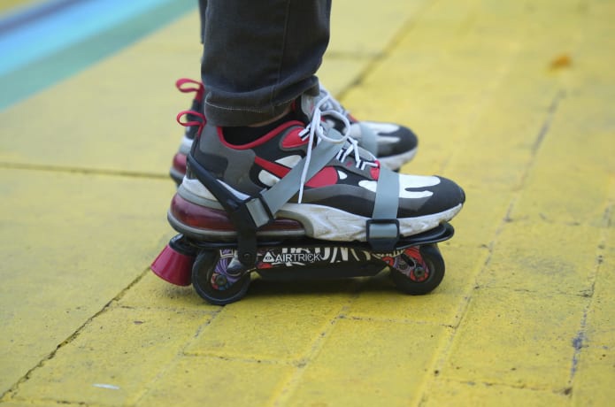 《imtoken看不到代币》Airtrick推出电动滑轮鞋：可快速绑到鞋子上，最高时速27km/h