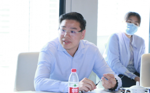(九汇华纳集团投融资中心总经理 周私扬)