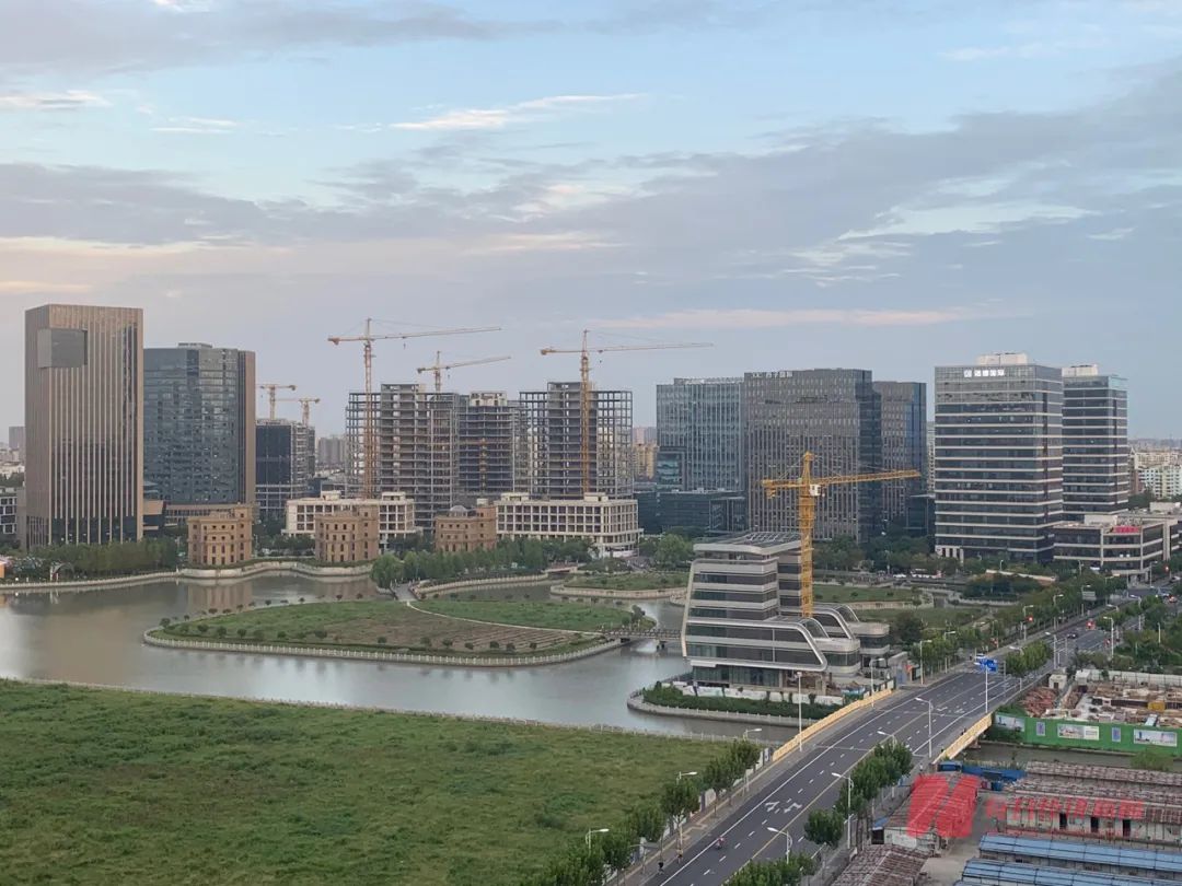 上海某在建楼盘项目 每经记者 包晶晶 摄