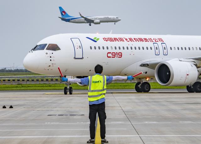 爱游戏官网C919大型客机获颁型号合格证,五大焦点解读 爱游戏官网C919大型客机获颁型号合格证,五大焦点解读