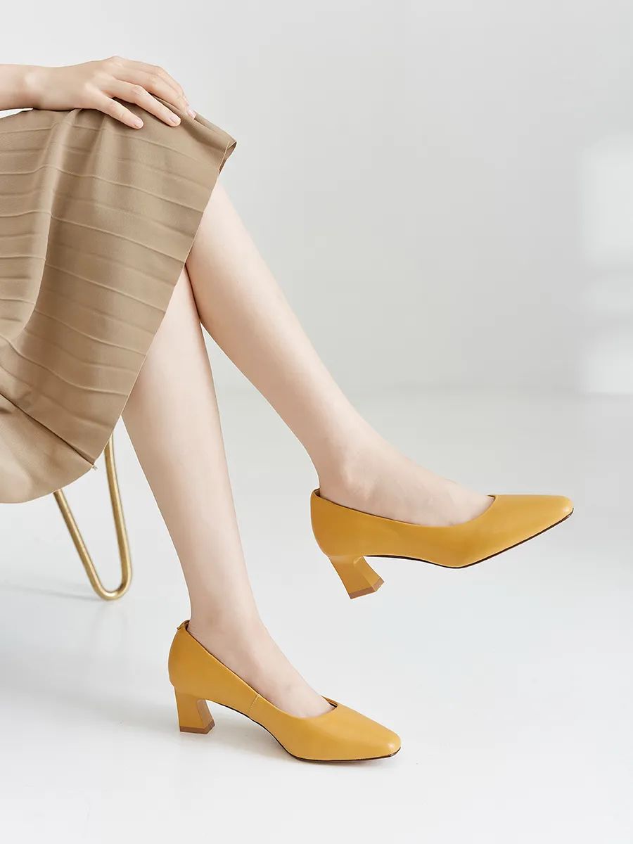 穿高跟鞋怎么防止磨脚面 c92f-d0a3b0a2c702f62acf9f24240ea9048e.jpg