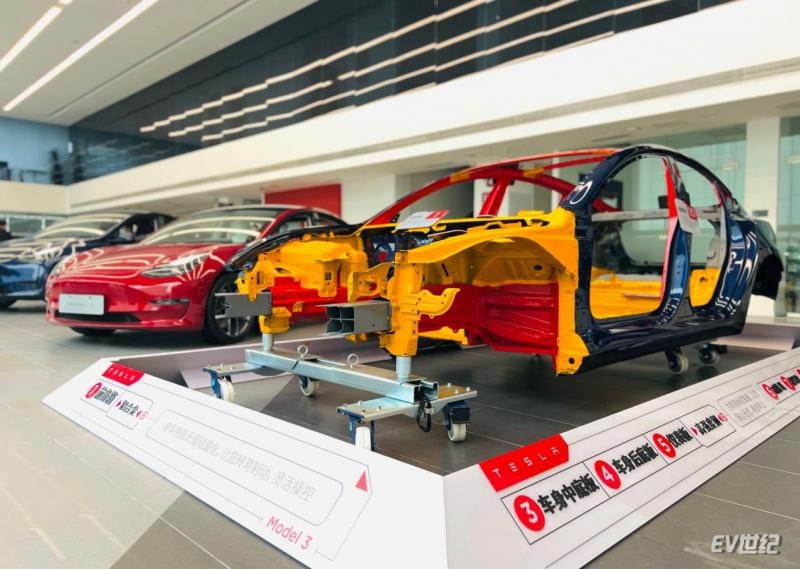 Model 3白车身亮相北京姚家园特斯拉中心,揭秘“看不见”的五星安全