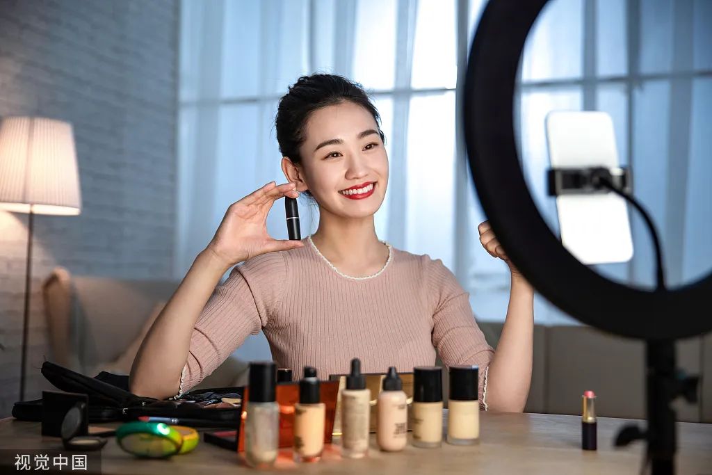 直播带货风潮兴起 图/视觉中国