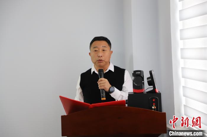 图为杨新年。张林虎摄