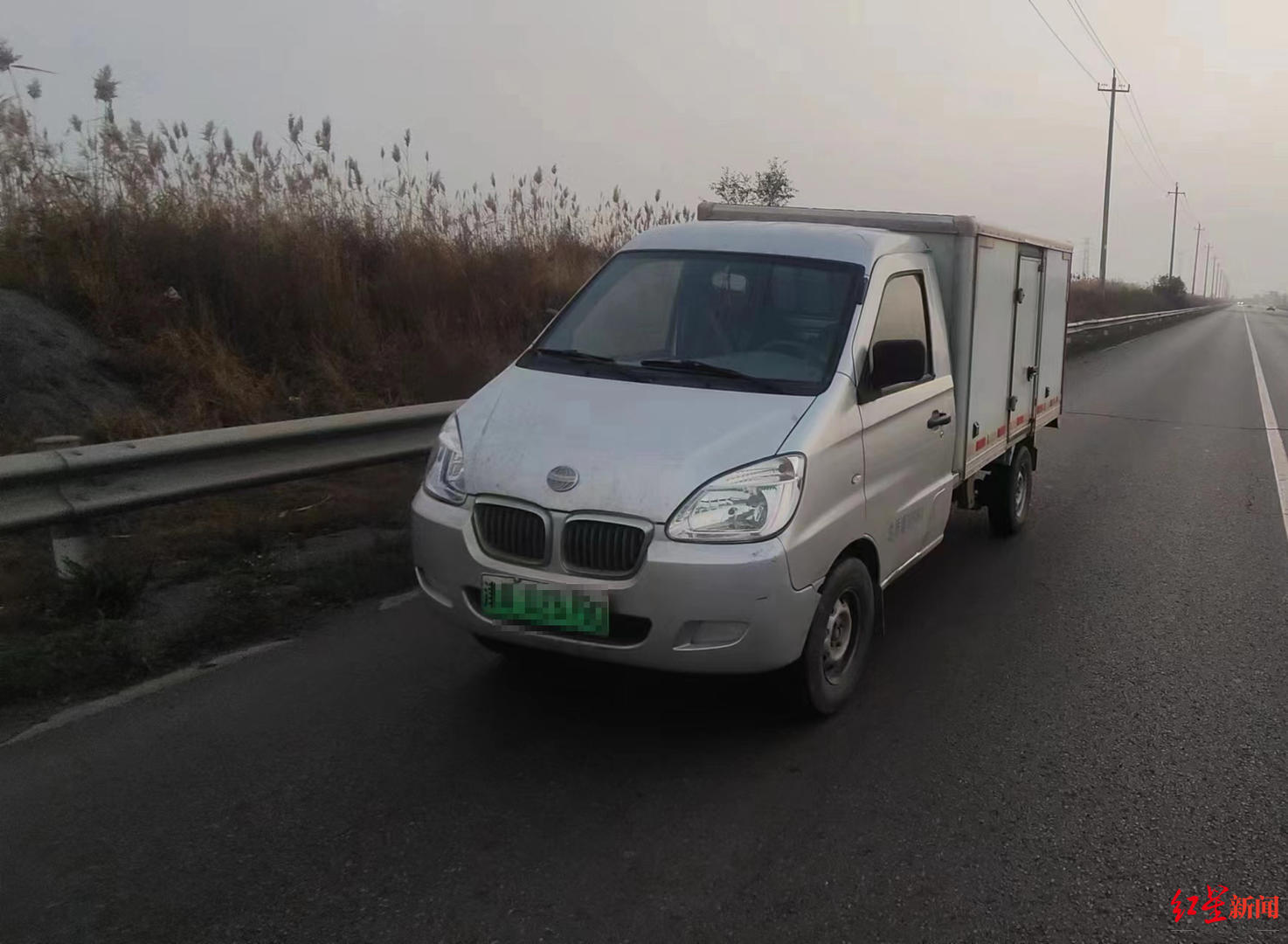 ↑国宏汽车集团有限公司生产的新能源车
